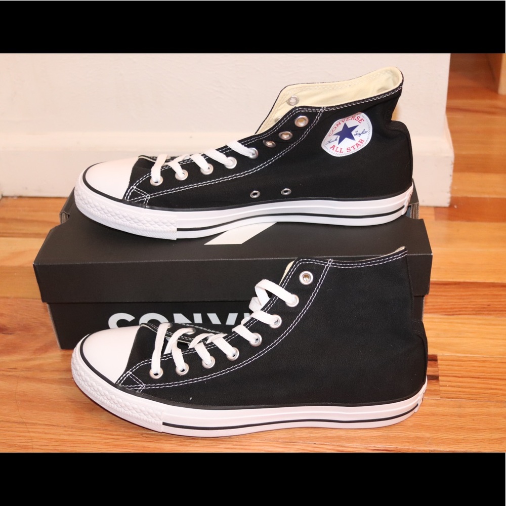 Unisex Black Converse - never worn